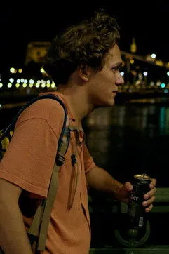 Tamas Góg interpreta a Balázs en Valóság Filter