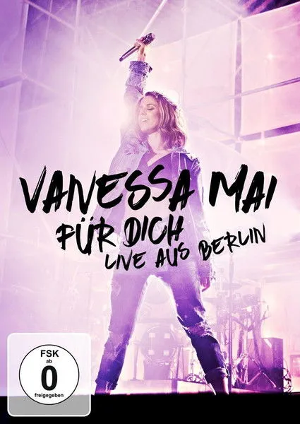 Vanessa Mai interpreta a herself en Vanessa Mai - Für dich - Live aus Berlin