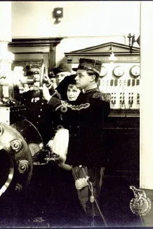 Mathilde Felumb Friis interpreta a  en Vennerne fra Officersskolen