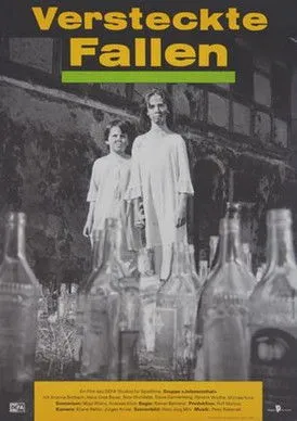 Michael Kind interpreta a Robert en Versteckte Fallen