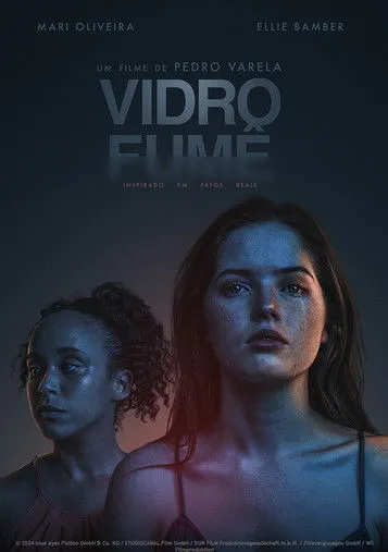 Ellie Bamber interpreta a Mary en Vidro Fumê