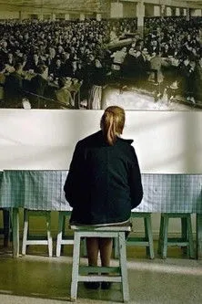 Manuel Silva interpreta a Factory worker en Vidros partidos