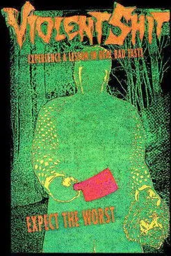 Steve Aquilina interpreta a en Violent Shit