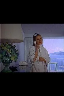 Sonia Furió interpreta a en Vuelo 701