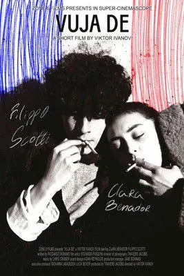 Filippo Scotti interpreta a Lui en Vuja de