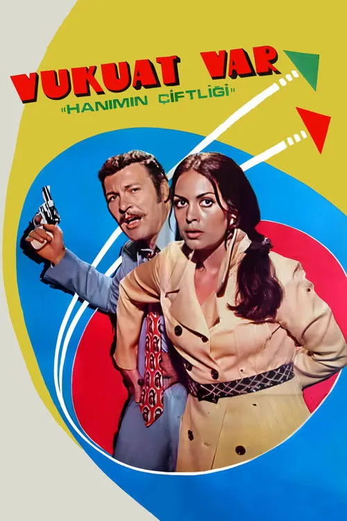 Özen Tutucu interpreta a  en Vukuat Var