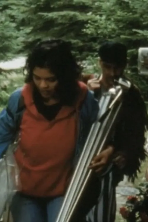 Tracy Wright interpreta a Judy en Wasaga