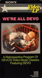 Gerald V. Casale interpreta a  en We're All Devo