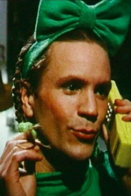 Bjørn Melhus interpreta a Dorothy en Weit Weit Weg