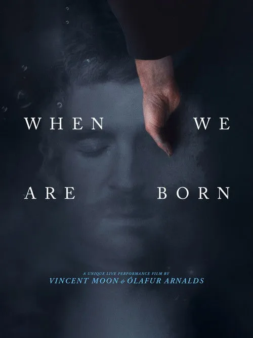 Ólafur Arnalds interpreta a en When We Are Born