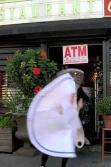 Gita Reddy interpreta a  en Where Are You Going, Elena?