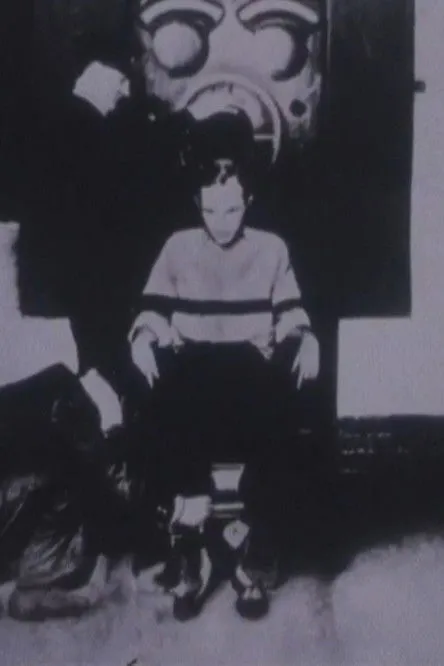 Ludovic Kennedy interpreta a Narrator en Who Killed the Lindbergh Baby?