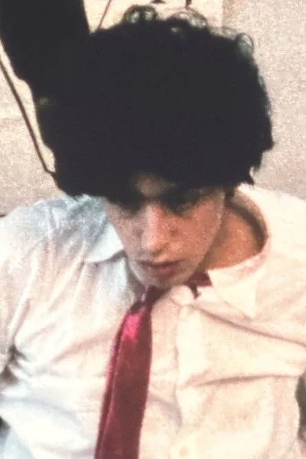 Will More interpreta a Self en Will More. Material para Arrebato