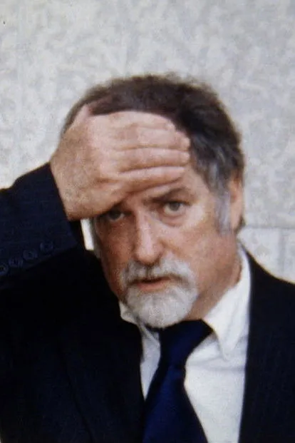 Dave Barber interpreta a Himself en Will The Real Dave Barber Please Stand Up?