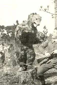 Walter Stull interpreta a Willie en Willie, the Hunter