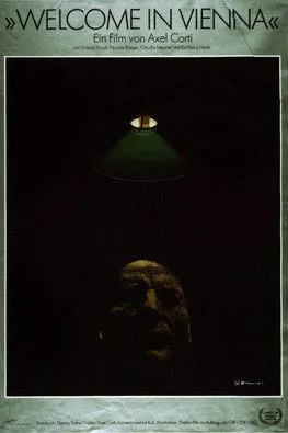 Claudia Messner interpreta a Claudia Schütte en Wohin und zurück - Welcome in Vienna