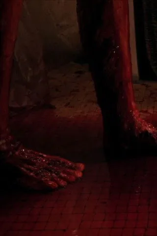 Rurik Sallé interpreta a Bad Guy en X is for XXL