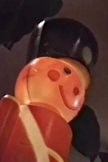 David Hallinger interpreta a Himself en Xmas 1986