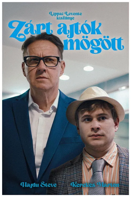 Steve Hajdu interpreta a László en Zárt ajtók mögött