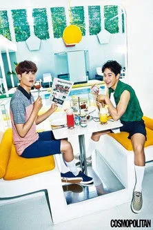 ??? interpreta a en ZE:A PHOENIX LIVE TOUR 2012