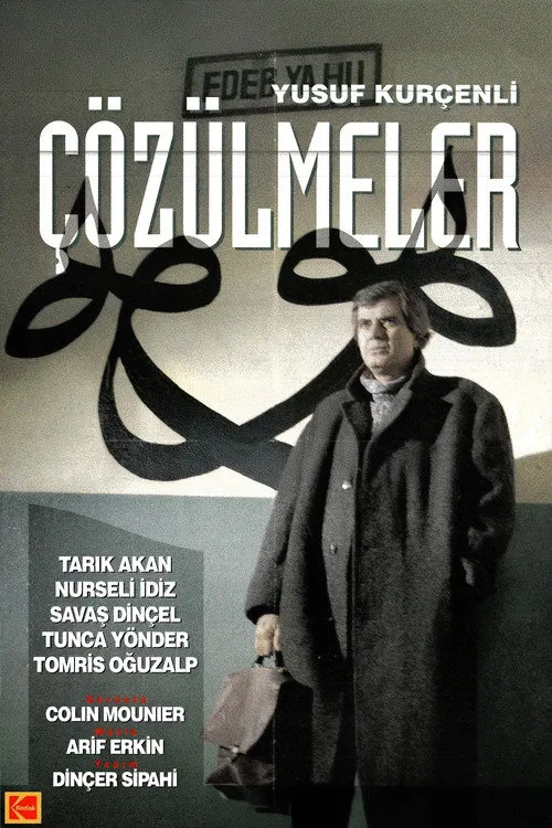 Mehtap Anil interpreta a  en Çözülmeler