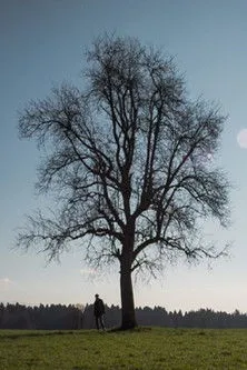 Anja Novak interpreta a Anja en Zunaj