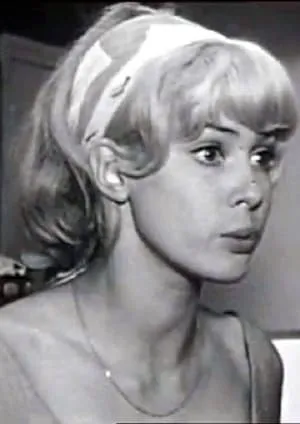 Carátula de Seule a Paris