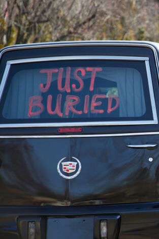 Una boda y un funeral en la programación de Ten (Documentales)